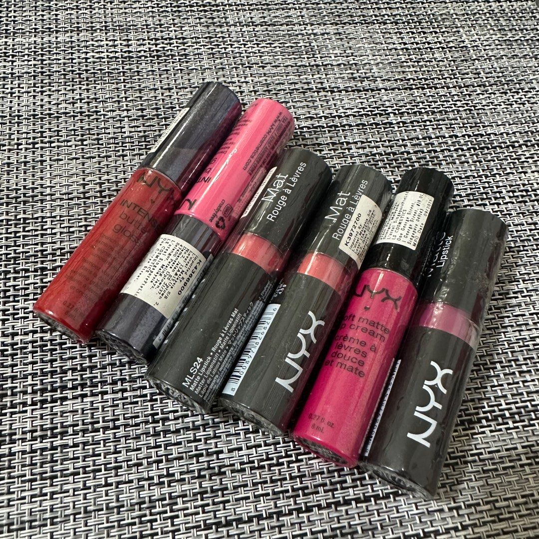 Expired Lipgloss Free, Beauty & Personal Care, Face, Makeup on Carousell