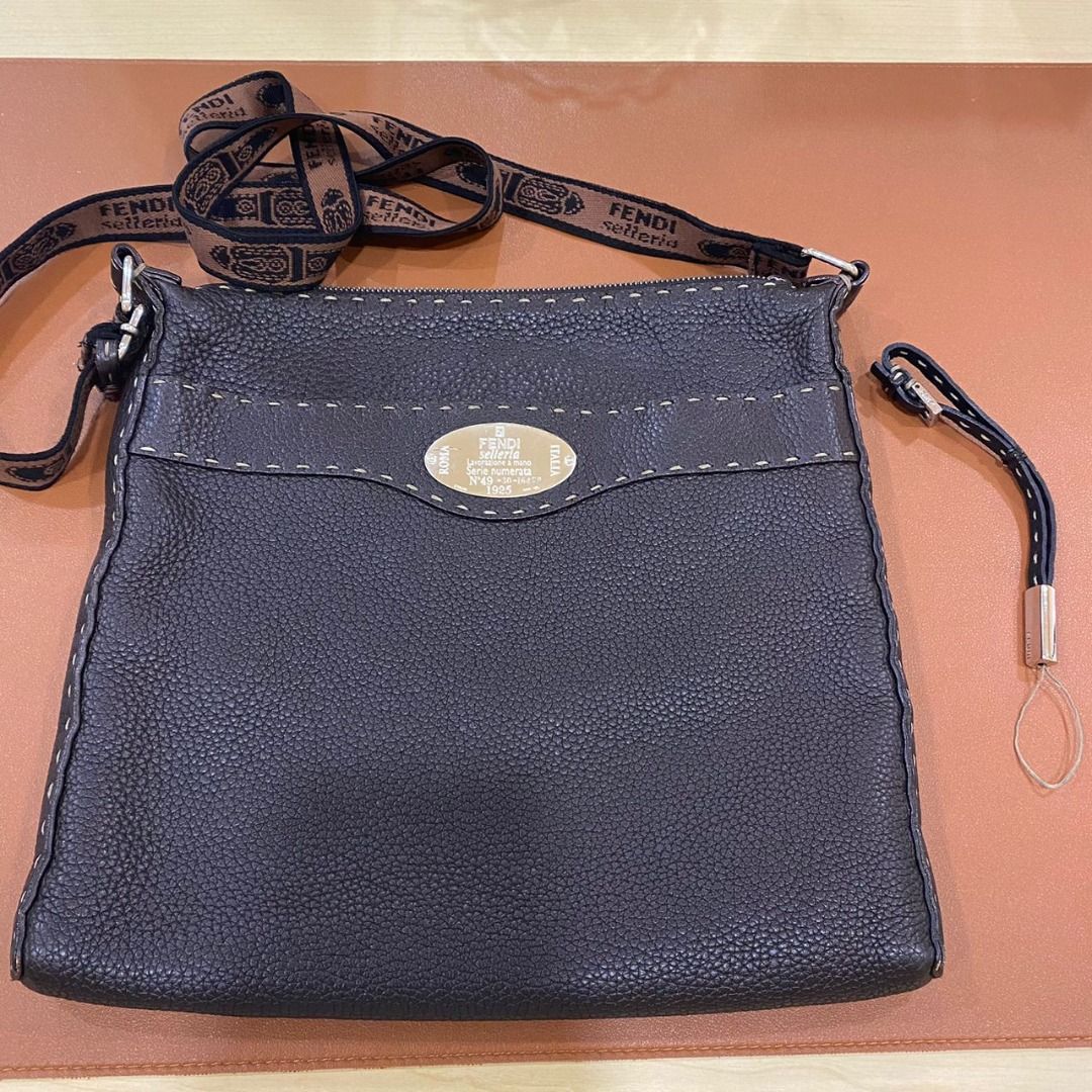 Fendi selleria messenger bag online