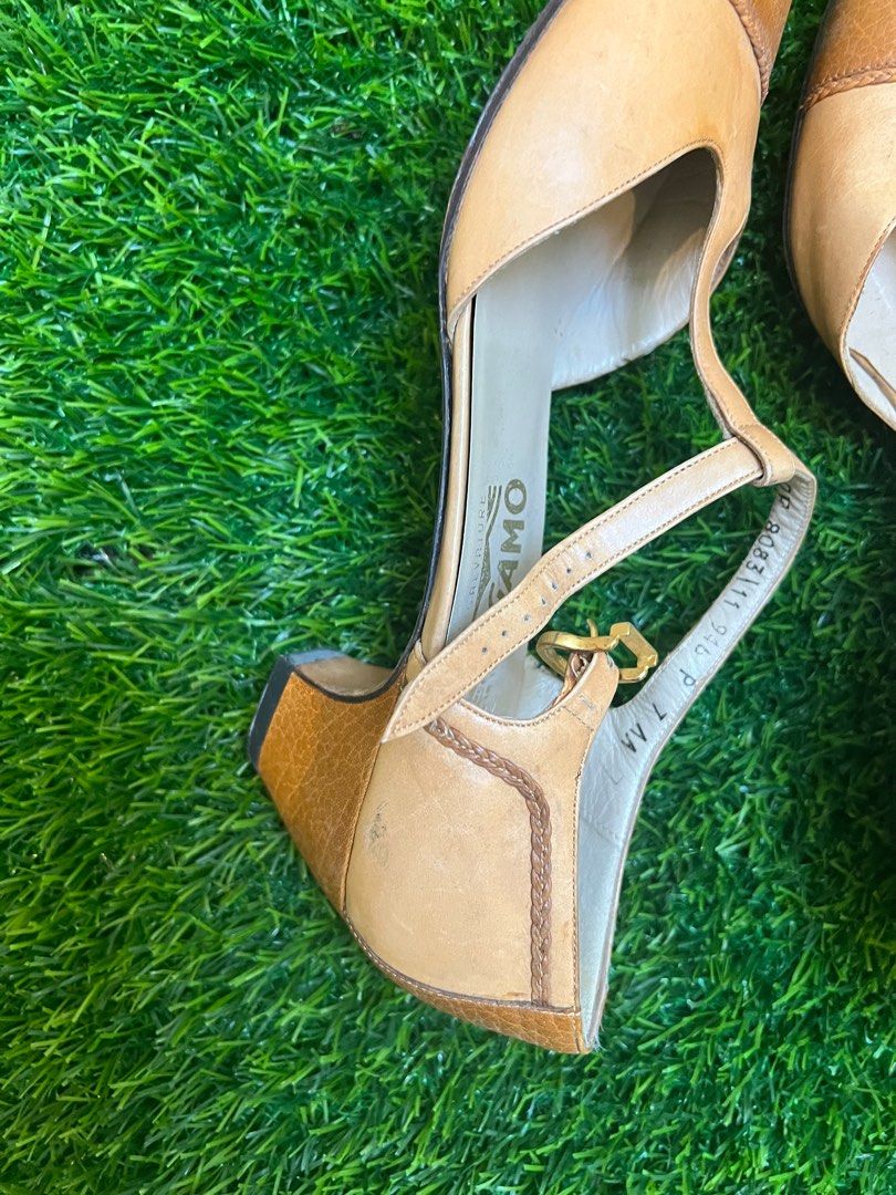 FERRAGAMO T BAR PUMPS VINTAGE Women s Fashion Footwear Heels on Carousell