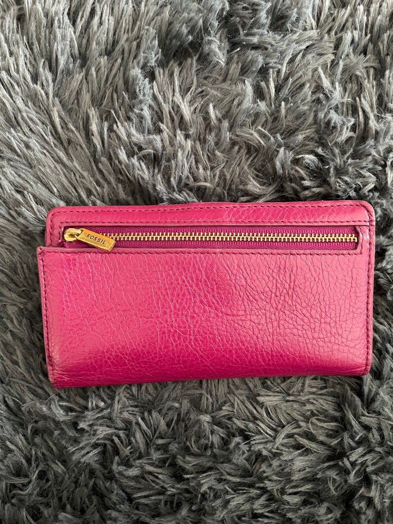 Fossil long purse top