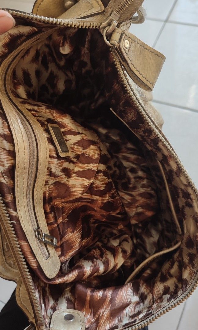Genuine GUESS Vintage Cloth and Leather Logo Shoulder Bag Luxury