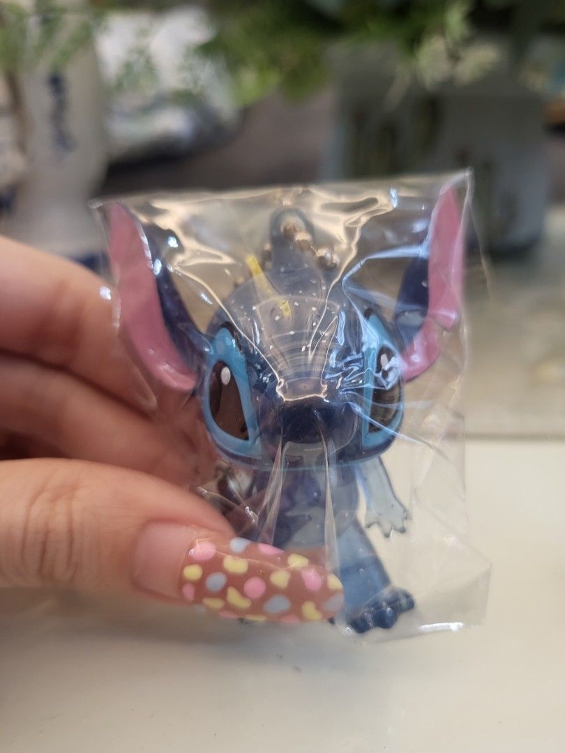 Glitter Stitch Keychain (Category: Character Goods) located in San Fernando. Submitted by jpmarketplace2023 (Listing ID 1248945301, Image 1). Description: -Disney Stitch glitter keychain for only PHP150 -Authentic from Japan.