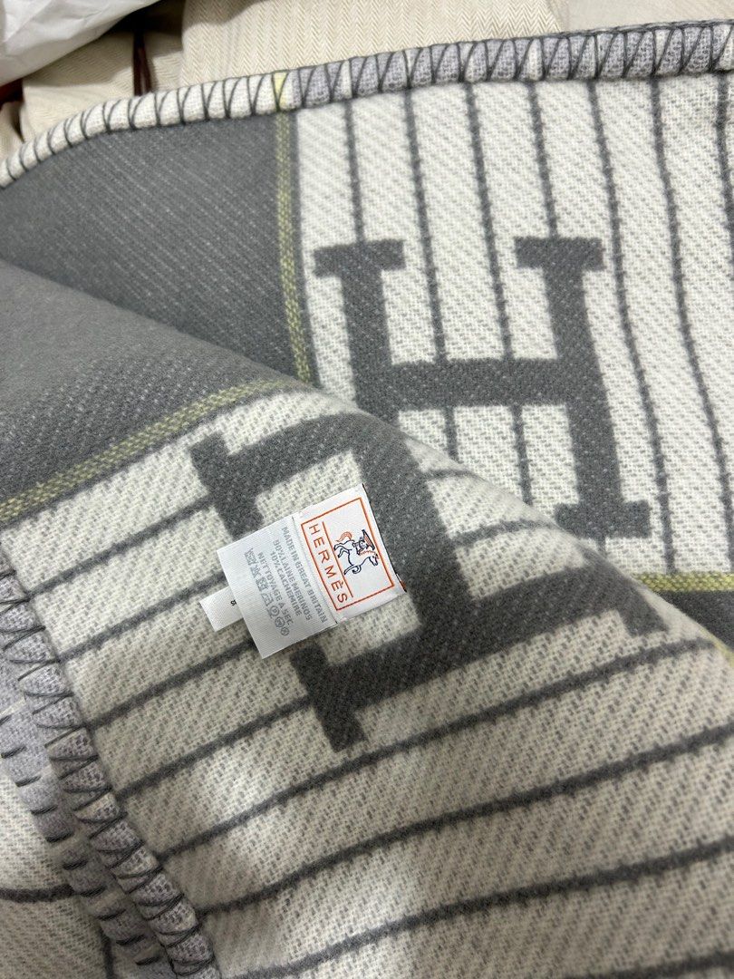 Hermes Avalon Baby Blanket, 名牌, 飾物及配件 Carousell