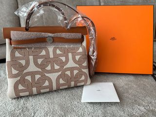 （分類：）位於 。 由 ckleungbb 提交（商品編號 1246850332，圖片 1）。簡介： 。