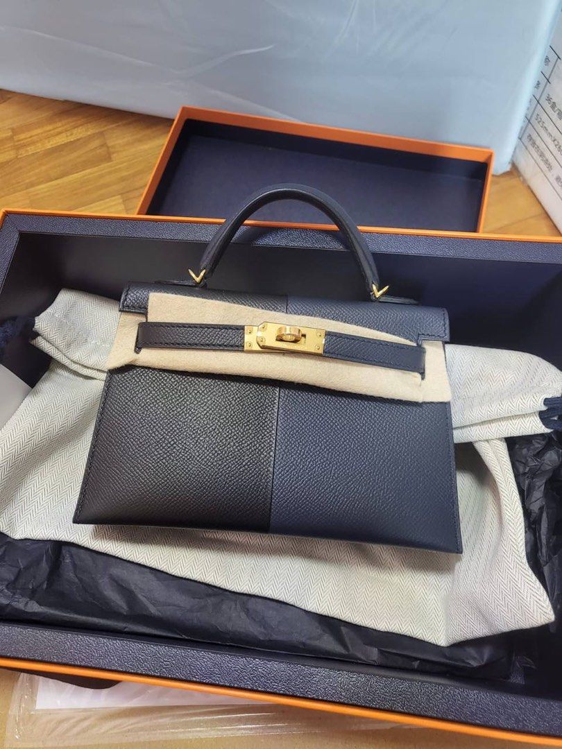 Hermes Mini Kelly II Rose Azalee Epsom Leather Silver Hardware, Luxury,  Bags & Wallets on Carousell