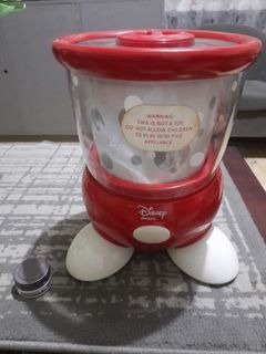 Ice cream maker..