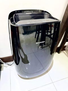 I'm selling my Sharp Air Purifier (Model FPJM40P-B). 30sq m, Air purifier, HEPA, Mosquito catcher. Super slightly used!!   RFS: Not using it and need space.