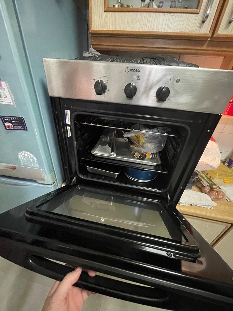 Indesit build in conventional oven, TV & Home Appliances, Kitchen