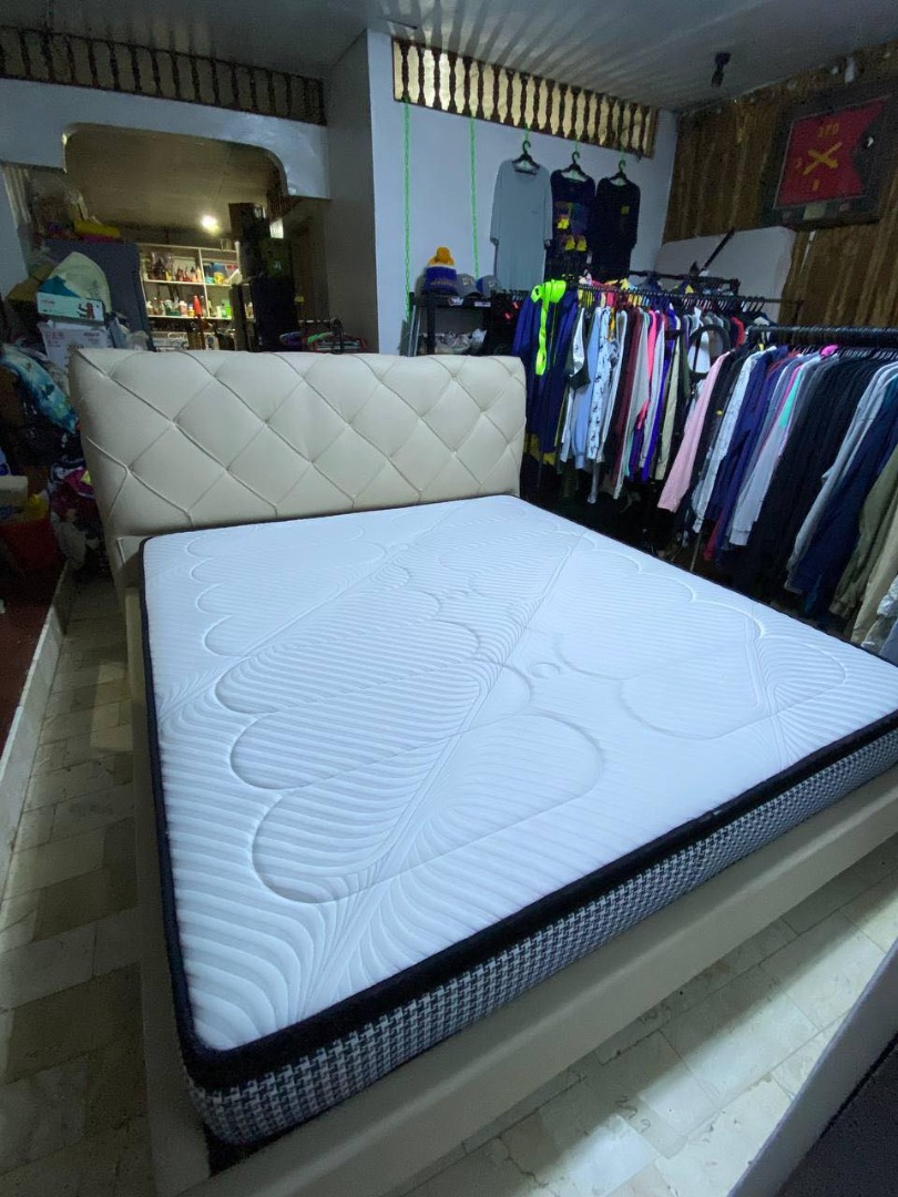 KING SIZE BED with MATTRESS (price are still negotiable), Furniture ...