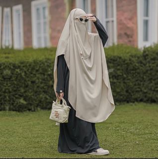 Lana Abaya + French Khimar dheambunproject