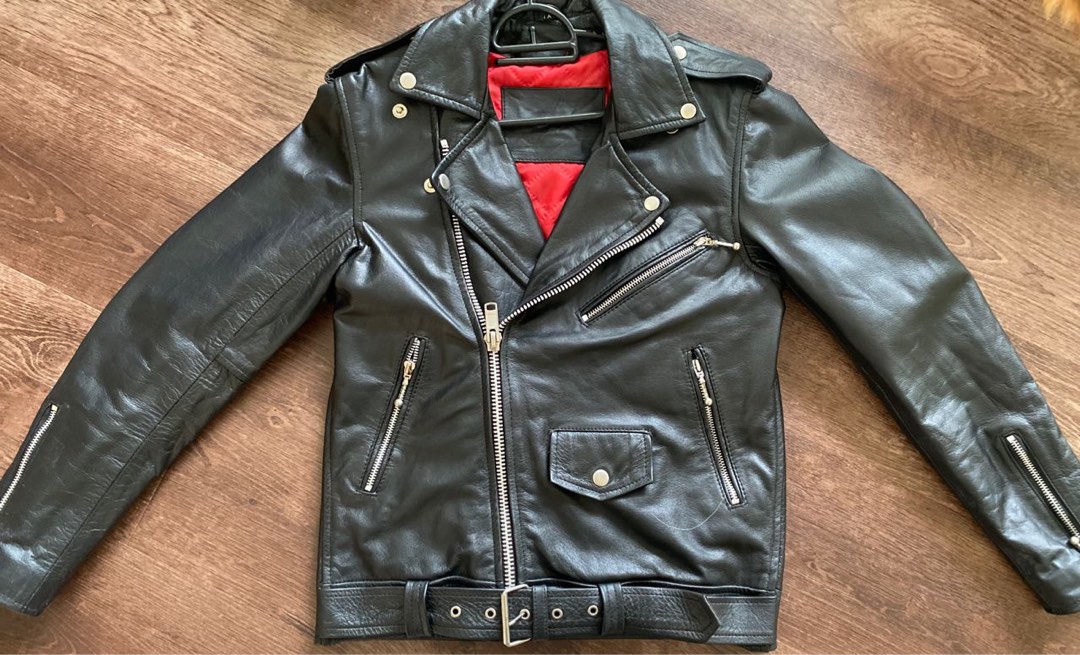 Leather jacket, Women's Fashion, Coats, Jackets and Outerwear on Carousell