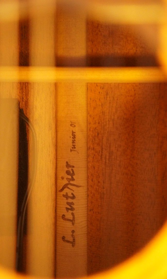 L.Luthier Classical Guitar Junior 01, Hobbies & Toys, Music & Media