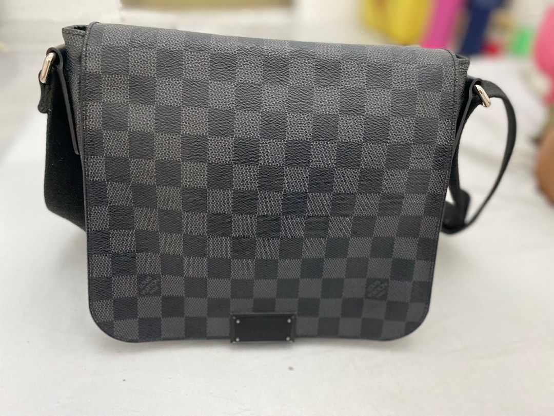 Brand New Louis Vuitton District PM Damier Graphite complete from Europe!,  Men's Fashion, Bags, Sling Bags on Carousell