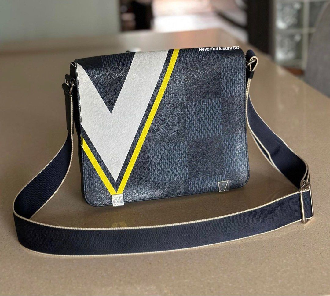 Louis Vuitton, Bags, Louis Vuitton Louis Vuitton Bag Damier Graphite Mens  Clutch Second Pouch Poc