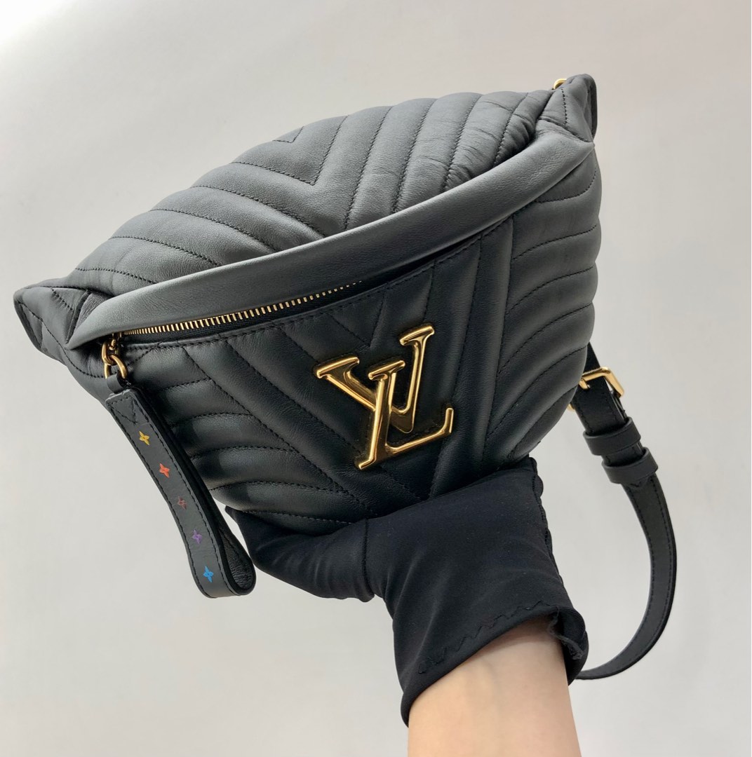 Bum hotsell bag replica