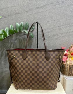 AUTHENTIC louis vuitton neverfull mm damier, Luxury, Bags & Wallets on  Carousell