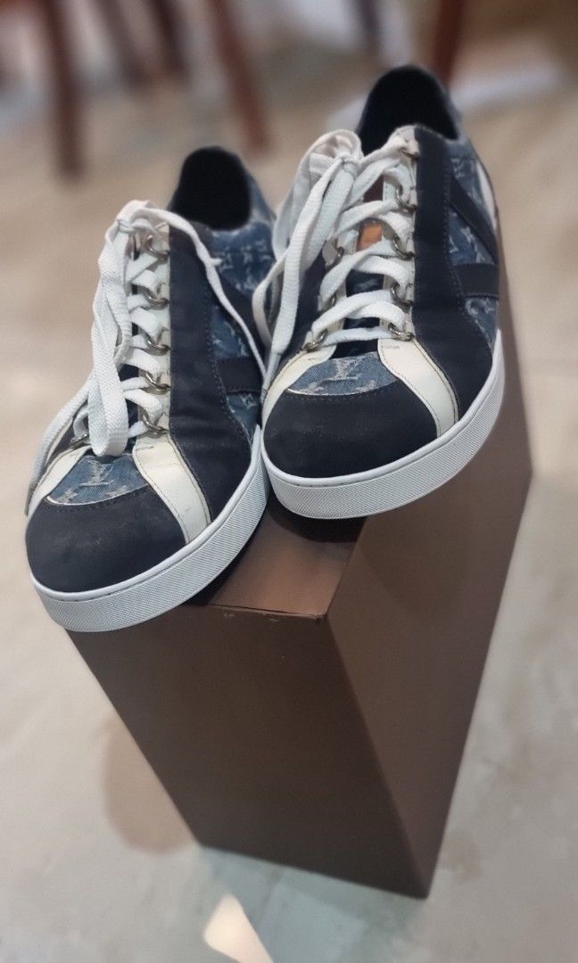 Louis Vuitton Men's Shoes Size 9.5, US 10.5 Rennes Leather Sneakers White  /Blue