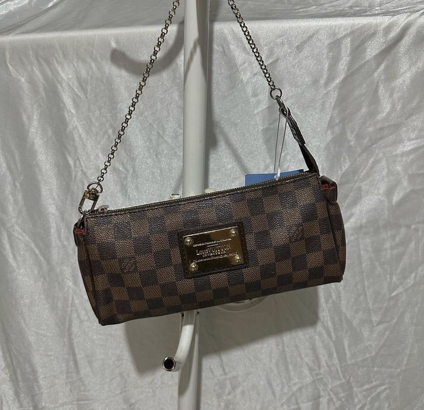 Tas Louis Vuitton hitam coklat, Barang Mewah, Tas & Dompet di Carousell