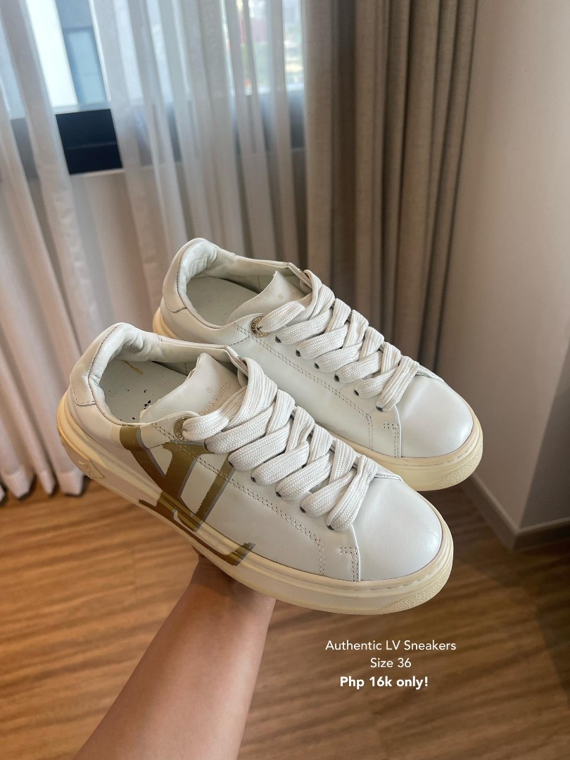 Louis Vuitton Arclight Trainer Monogram 2023 ORIGINAL Complete set with  Box, Women's Fashion, Footwear, Sneakers on Carousell