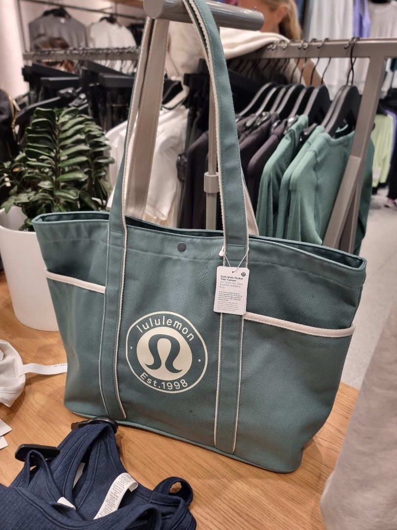 Lululemon Daily Multi Pocket Tote Canvas Women s Fashion Bags