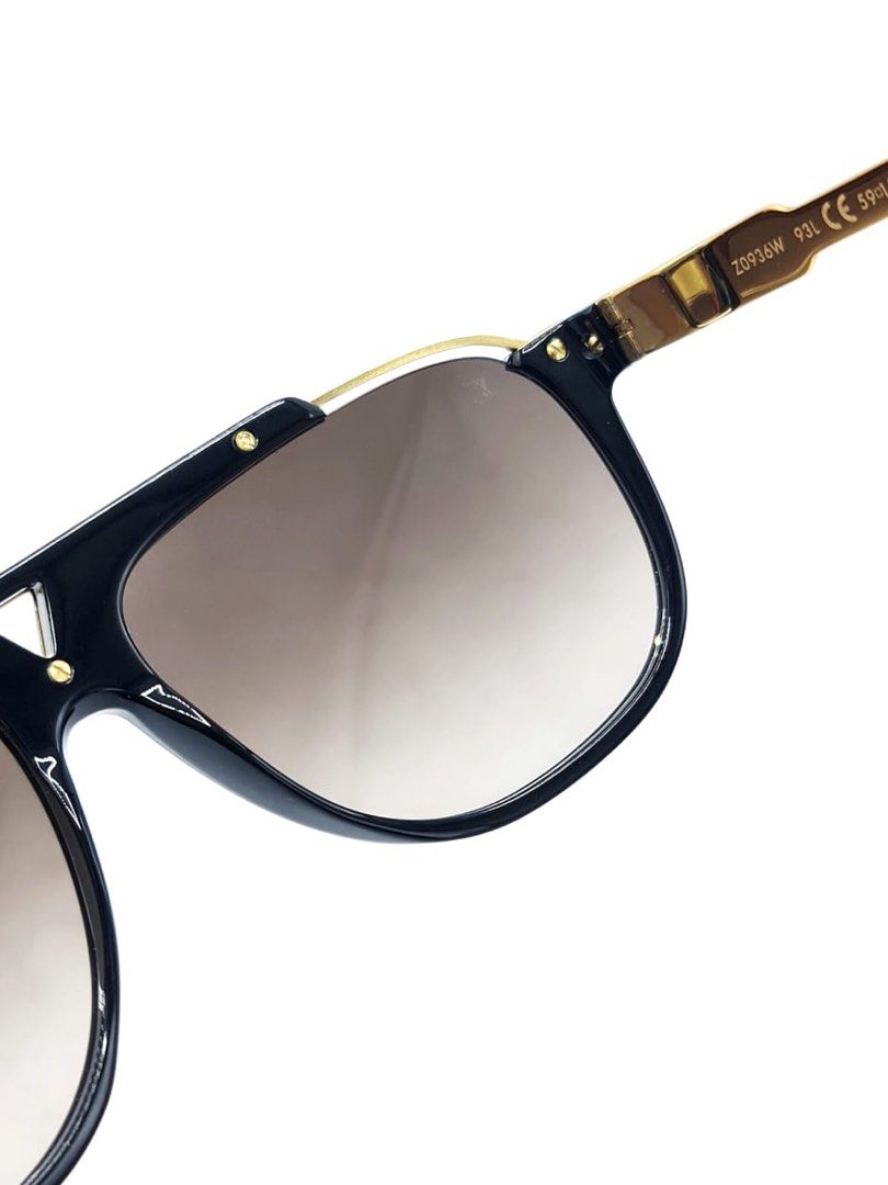Pre-owned Louis Vuitton Black/gold Z0936w Mascot Sunglasses