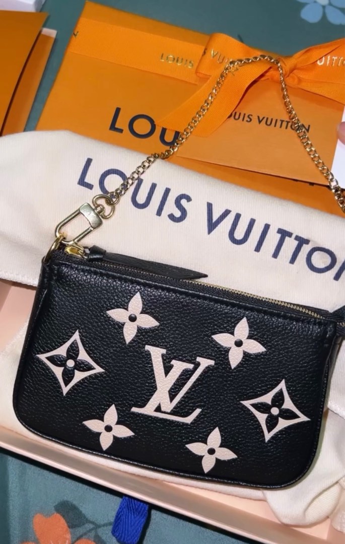 Louis Vuitton - Authenticated Pochette Accessoire Clutch Bag - Denim - Jeans Pink for Women, Never Worn, with Tag