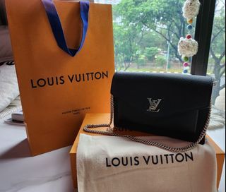 Túi Louis Vuitton Vanity Nano like Authentic
