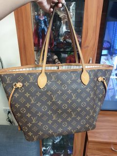 Louis Vuitton Neverfull MM Van Gogh Limitted Edition Bag, Luxury, Bags &  Wallets on Carousell