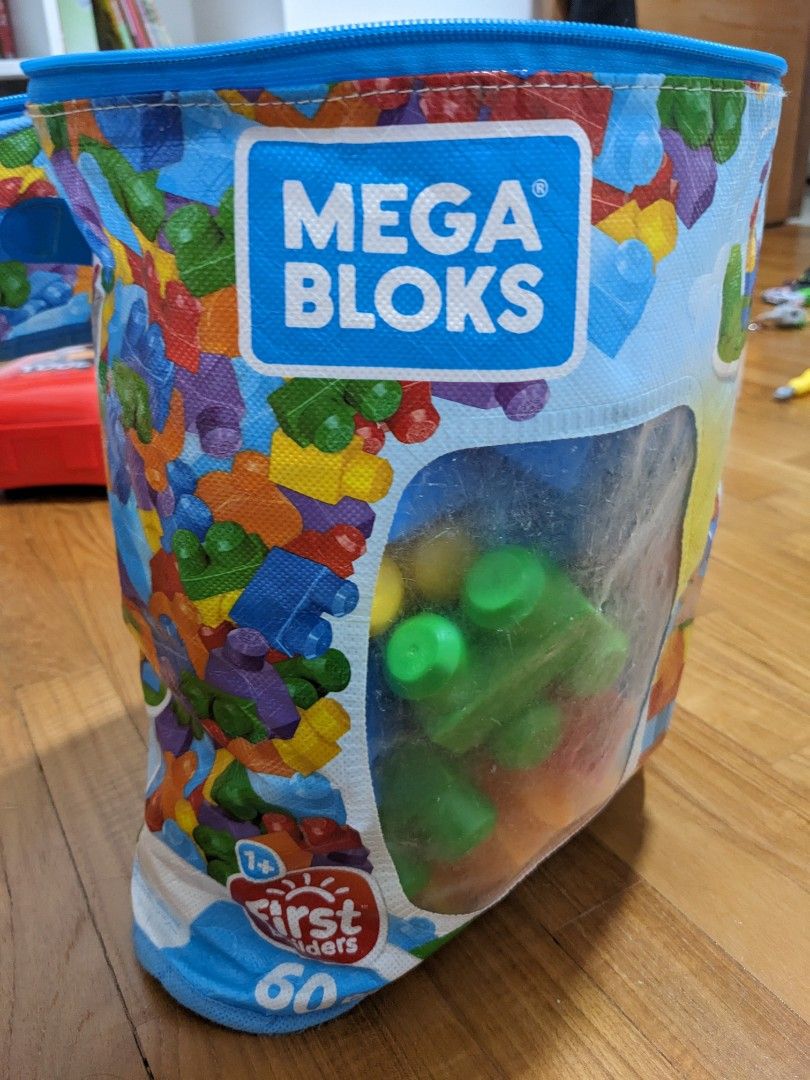 Mega bloks for hot sale 1 year old