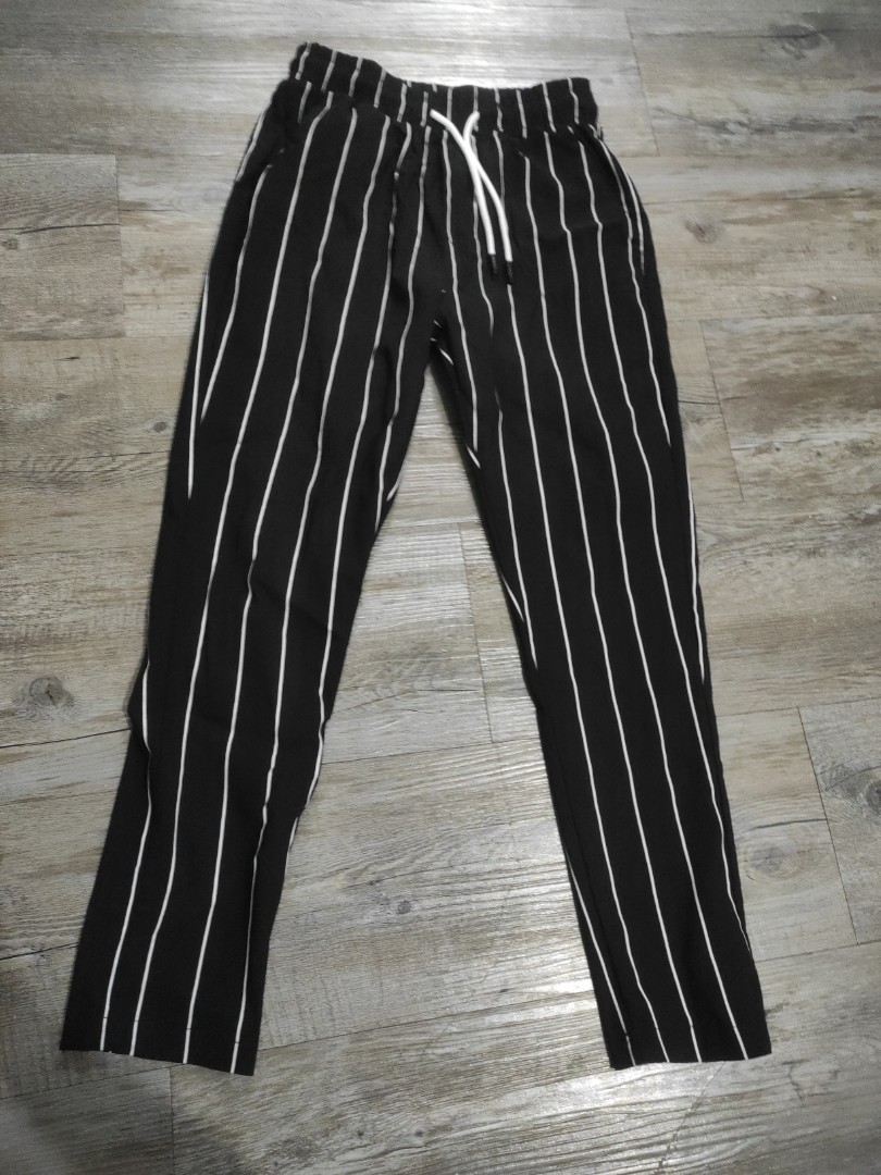 Vertical Striped Ankle Pants