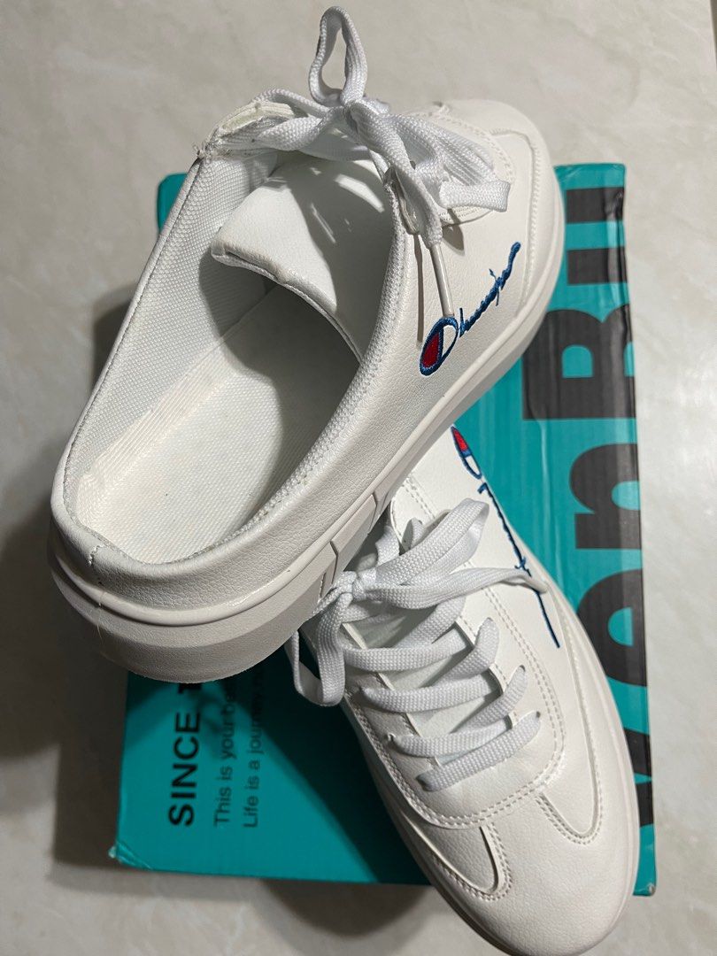 Men s Sneakers Half type