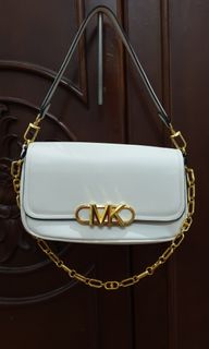 (Kategori: ) berada di . Dikirim oleh LuiStore (ID iklan 1249001497, Gambar 1). Deskripsi: .