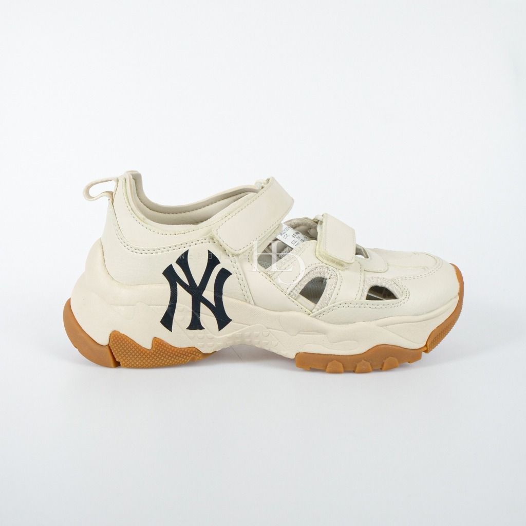 MLB NY Yankees Bigball Chunky Mask Sneakers Beige Gum