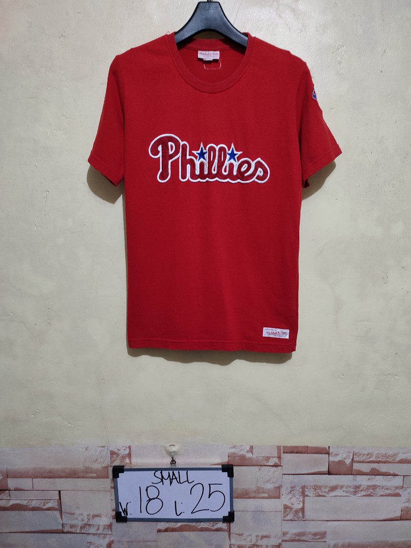 MLB Philadelphia Phillies TShirt, Men's Fashion, Tops & Sets, Tshirts &  Polo Shirts on Carousell