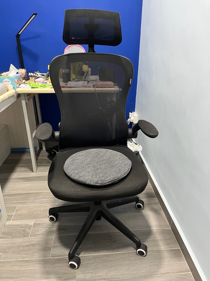 [MoveOut Sales] Office Chair, pickup only, Furniture & Home Living