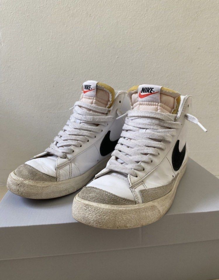 Nike store blazer original