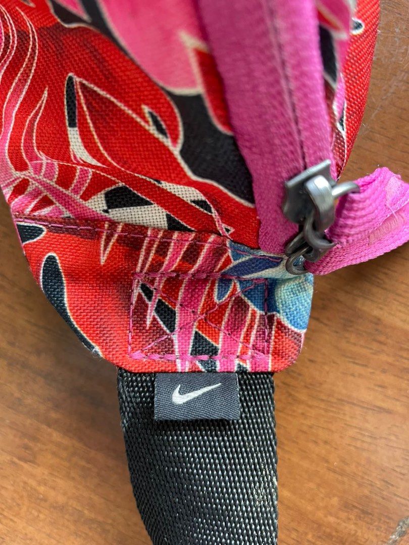 Nike floral sling bag shop