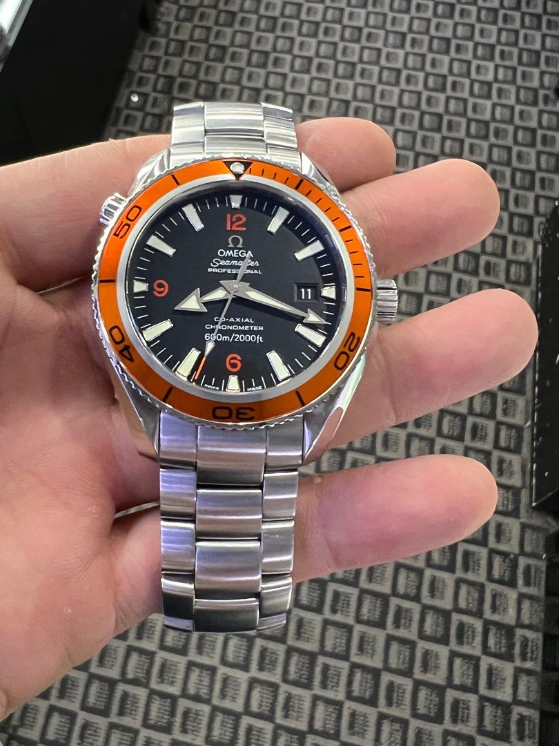 Omega 22095000 2025