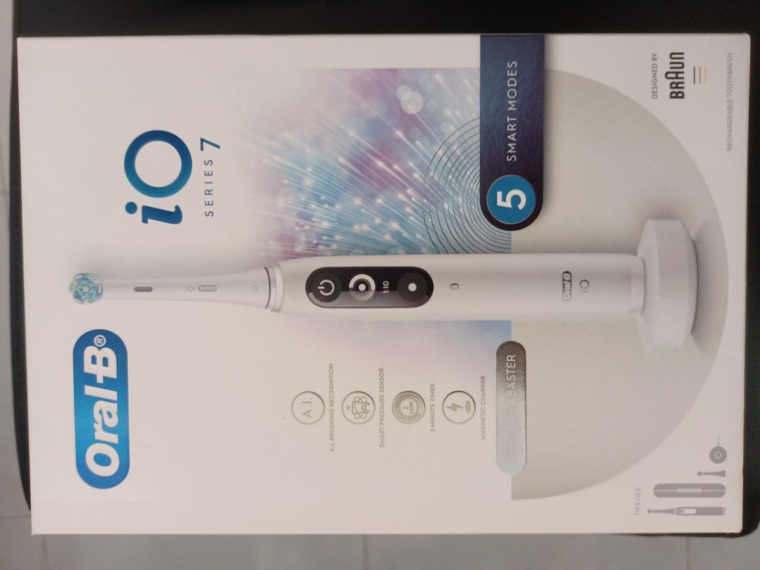 Oral-B Io Series 7, Beauty & Personal Care, Oral Care On Carousell