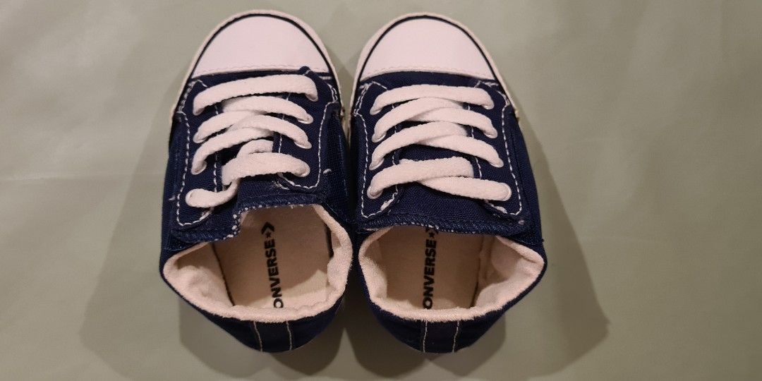 Size 2 baby online converse all stars