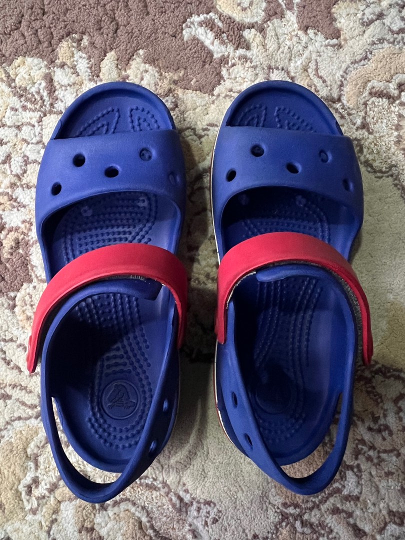 Tesco 2024 childrens crocs