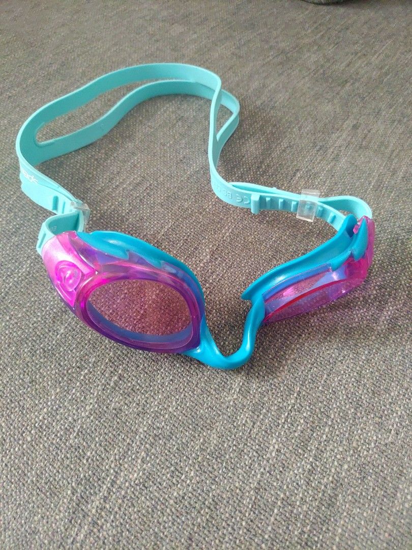 Original Speedo Goggles on Carousell