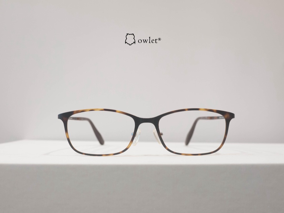 Owlet eyewear top