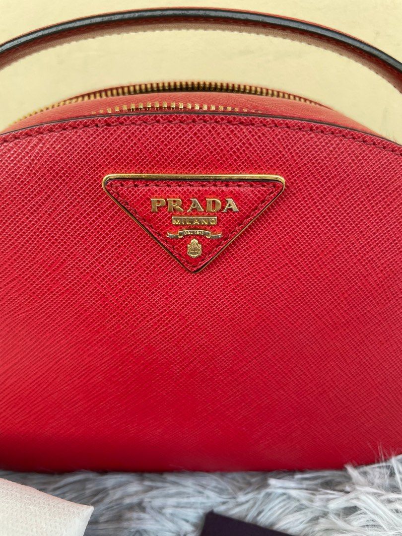 Prada Odette with Entrupy Certificate of Authenticity on Carousell