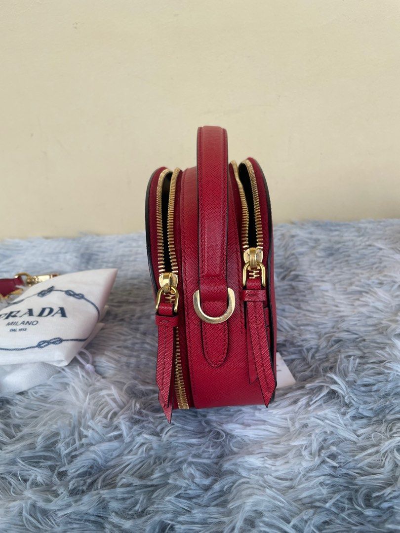 Prada Odette with Entrupy Certificate of Authenticity on Carousell