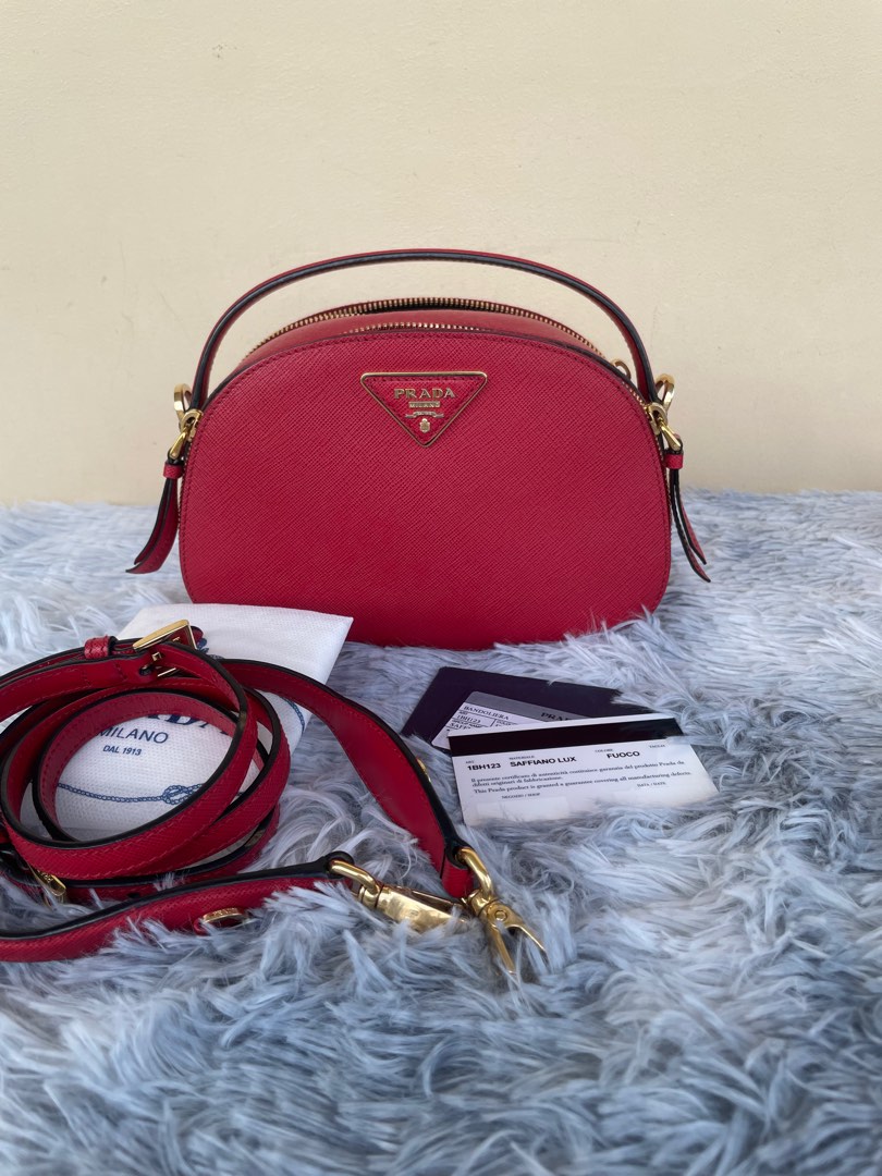 Prada Odette with Entrupy Certificate of Authenticity on Carousell