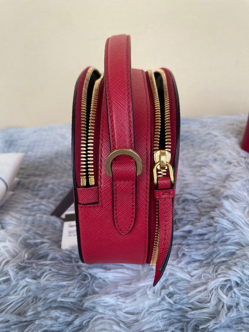 Prada Odette with Entrupy Certificate of Authenticity on Carousell