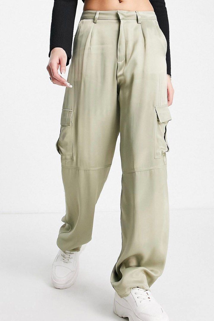 Pull&Bear high waist wide leg cargo pants in beige