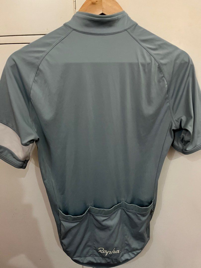 Rapha Core Jersey for Sale (used-Medium) (Category: Activewear) located in Bulacan. Submitted by mikosal (Listing ID 1248949145, Image 2). Description: Rapha core jersey Used but still in good condition! Bulacan or Katipunan QC Area.