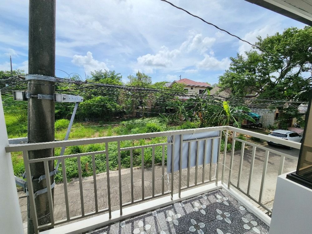 RFO 3 Bedroom 3 Bathroom Town and Country Molino House and Lot for Sale